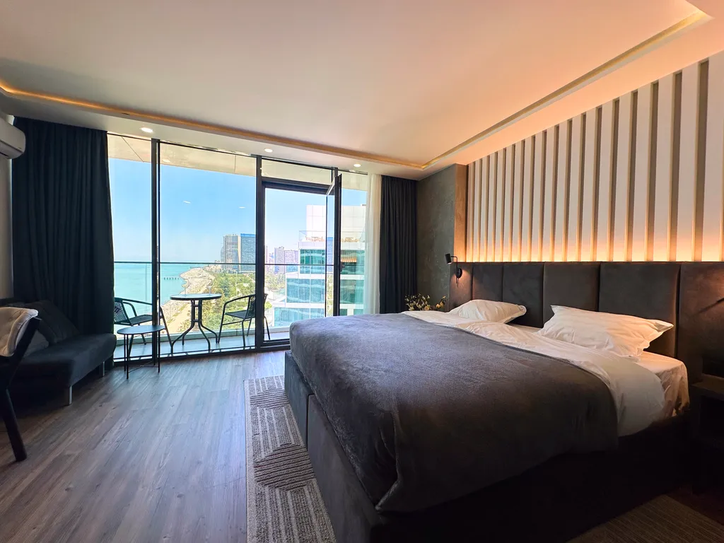 Квартира Дизайнерская студия, нулевая линия, элитный комплекс — аренда посуточно в Батуми