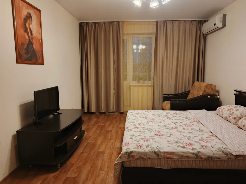 Уютная квартира в  районе ТРЦ Московский проспект