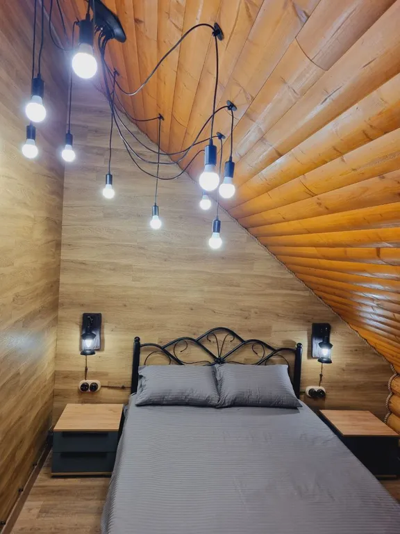 Коттедж с личным термальными бассейном и баней в центре Мостовского