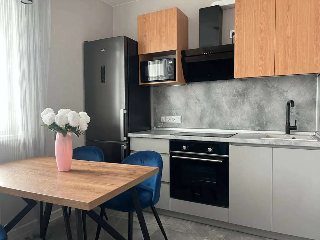 Квартира Апартаменты на высоком этаже с видом на город — Сириус