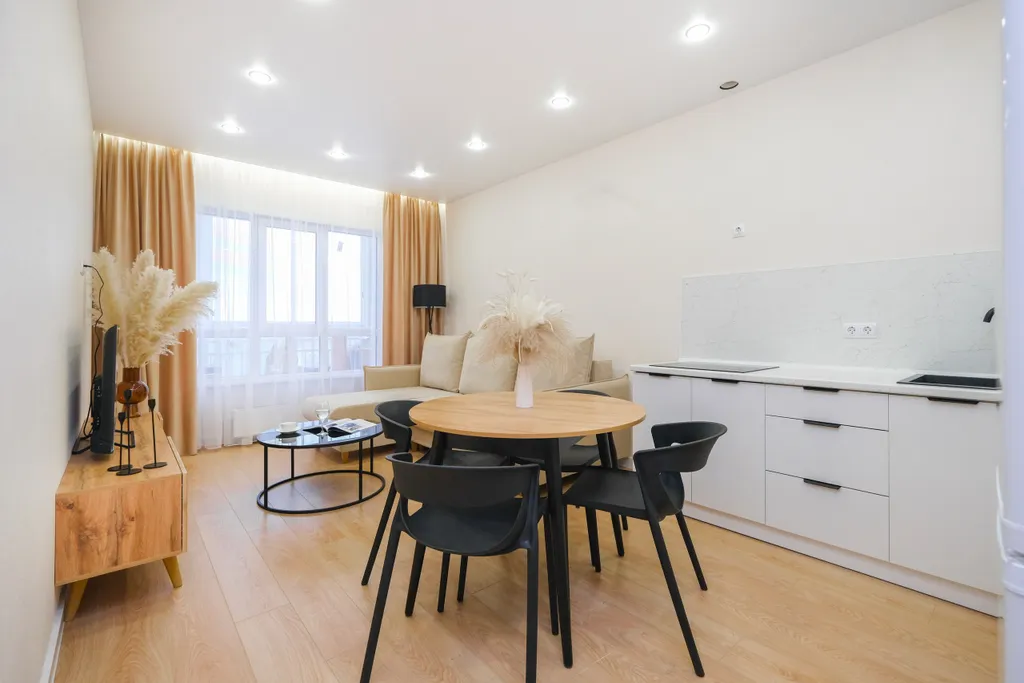 Евротрешка возле аквапарка