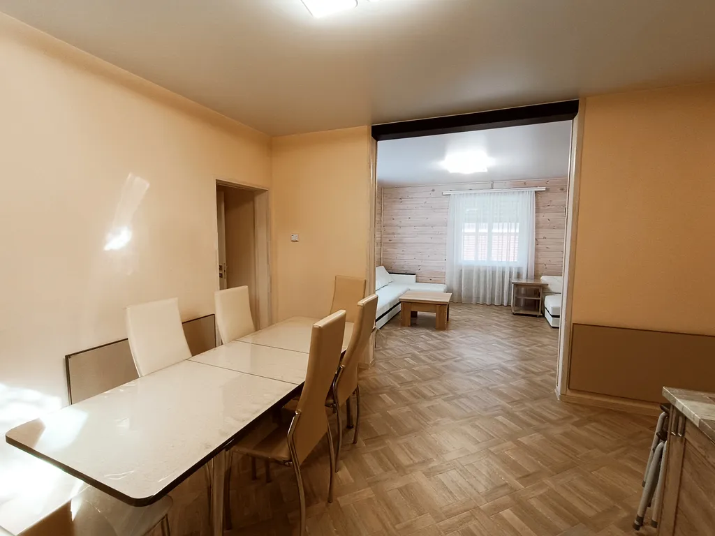 7-комнатный Дом