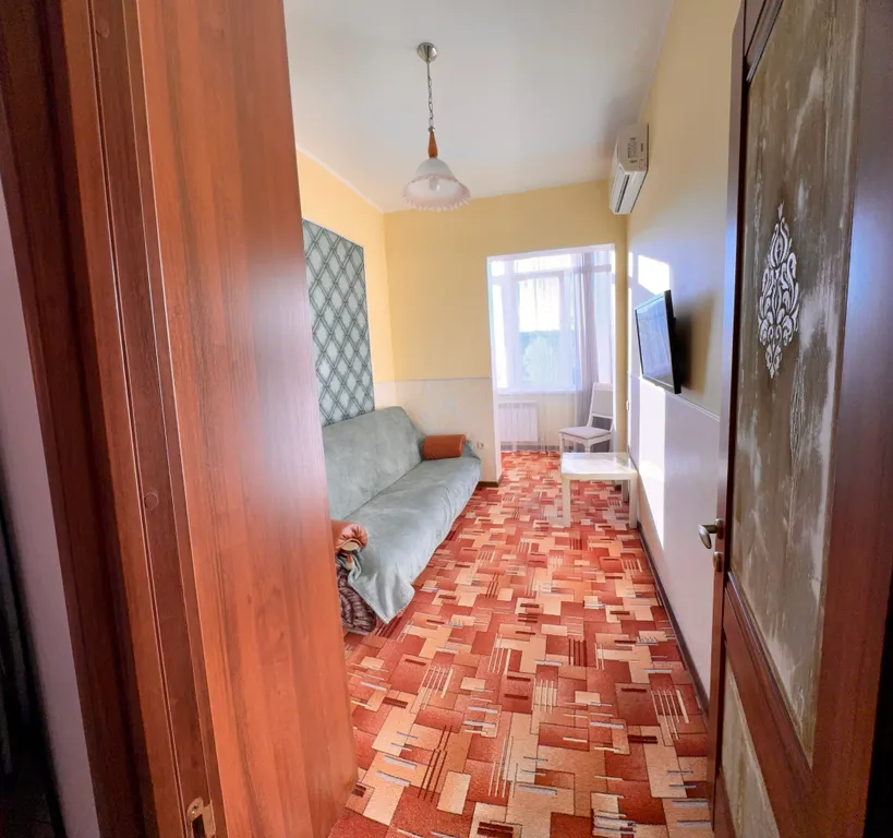 Дом на море с бассейном