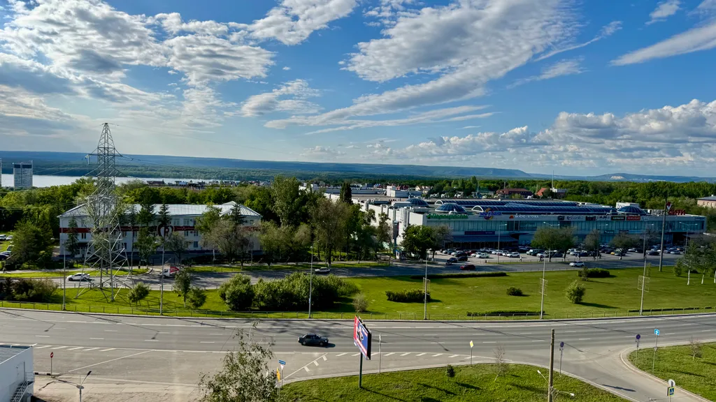 Апартамент с панорамным видом на Волгу и город