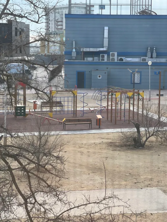 Стильная двухкомнатная квартира в центре города на 2 этаже