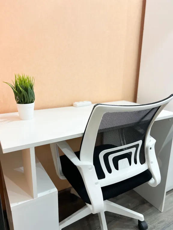 Квартира-студия Вверх