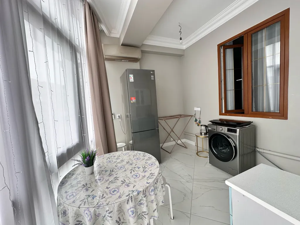 Уютная, светлая, новая квартира с панорамными окнами