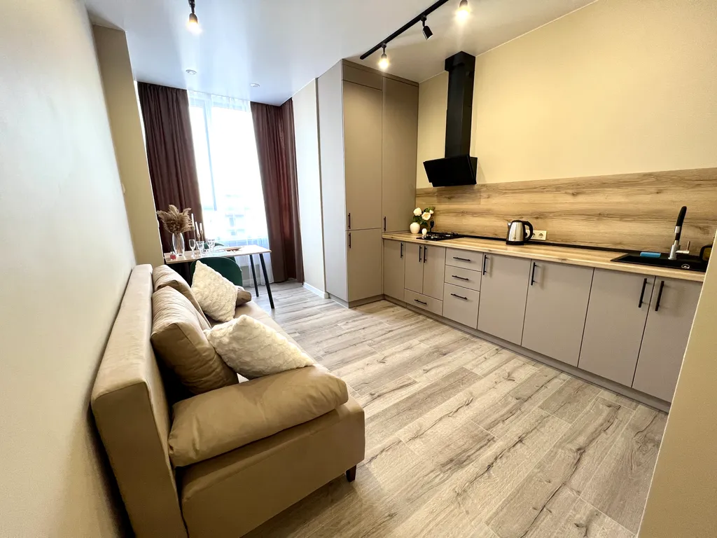 Видовая квартира в центре рядом с цирком — аренда посуточно в Ставрополь