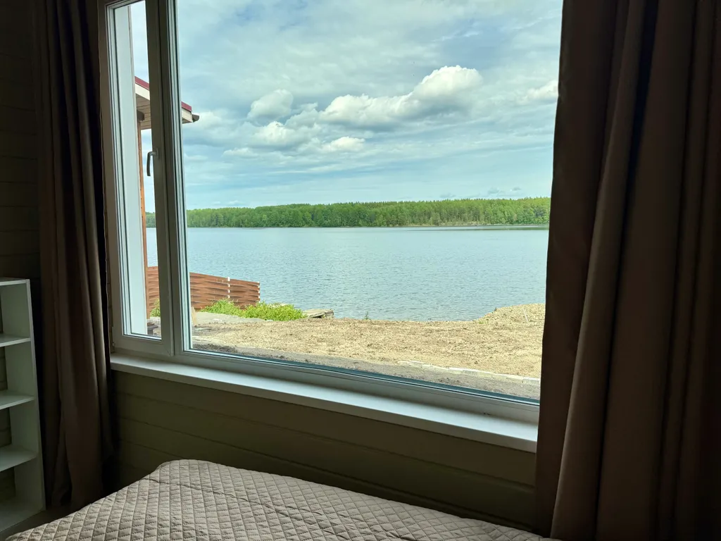 Коттедж Онежская Горка на берегу озера