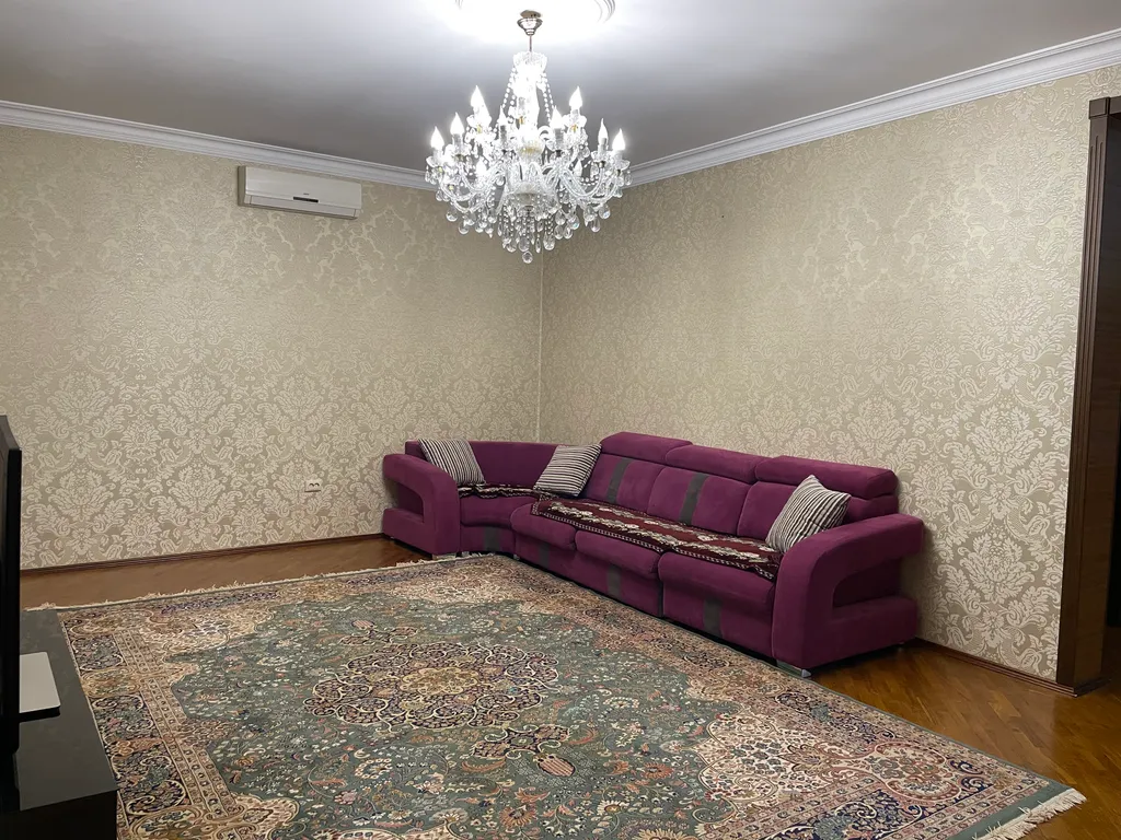 Коттедж Уютный дом, в центре города ,с шашлычной зоной и крытым двором. — Махачкала