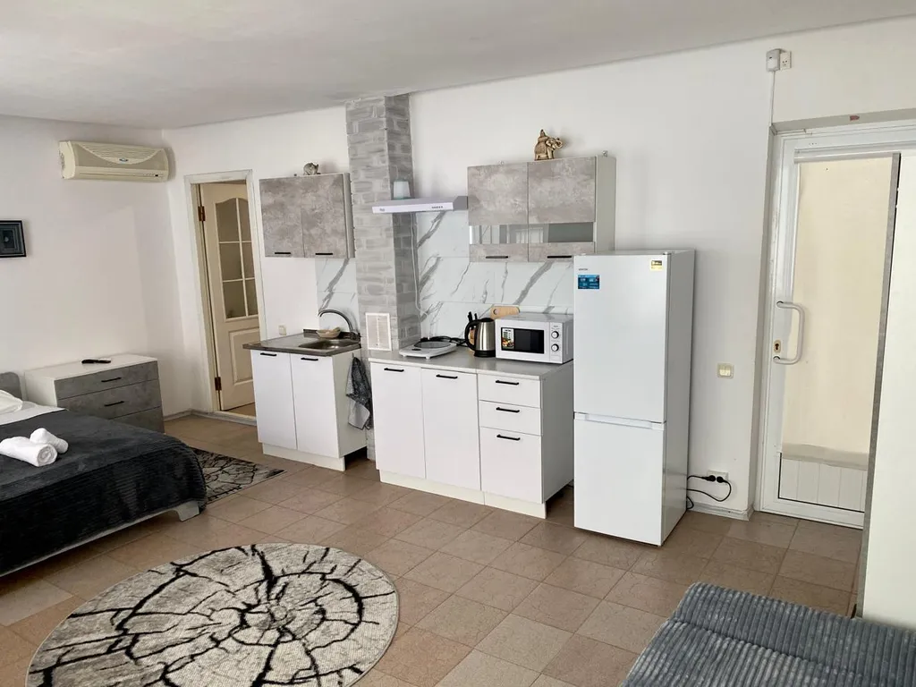 Уютная студия с кухней, Прада Румс, 200м от моря