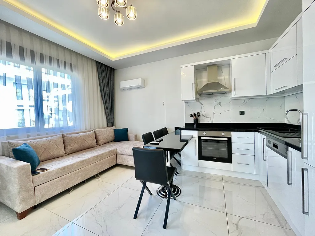 Квартира на берегу Средиземного моря, пляж Клеопатра