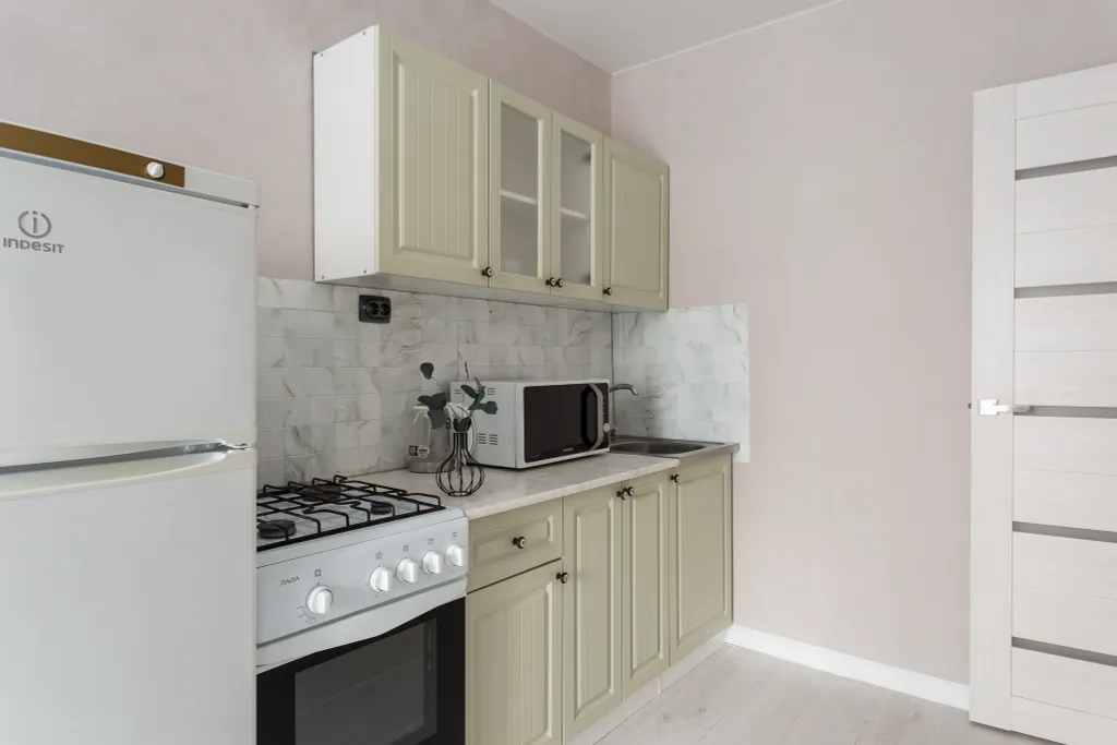 1-к у ТЦ ЛУЧ и ТЦ Форум