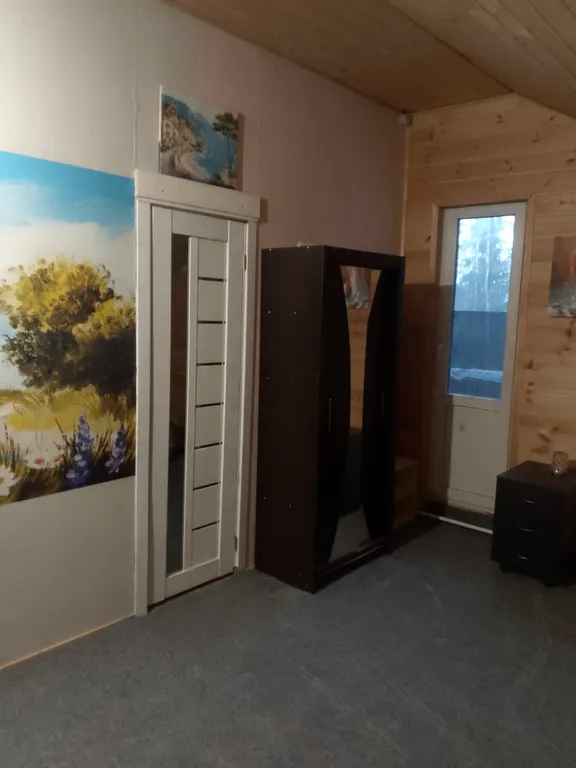 Уютный дом, тишина и лес