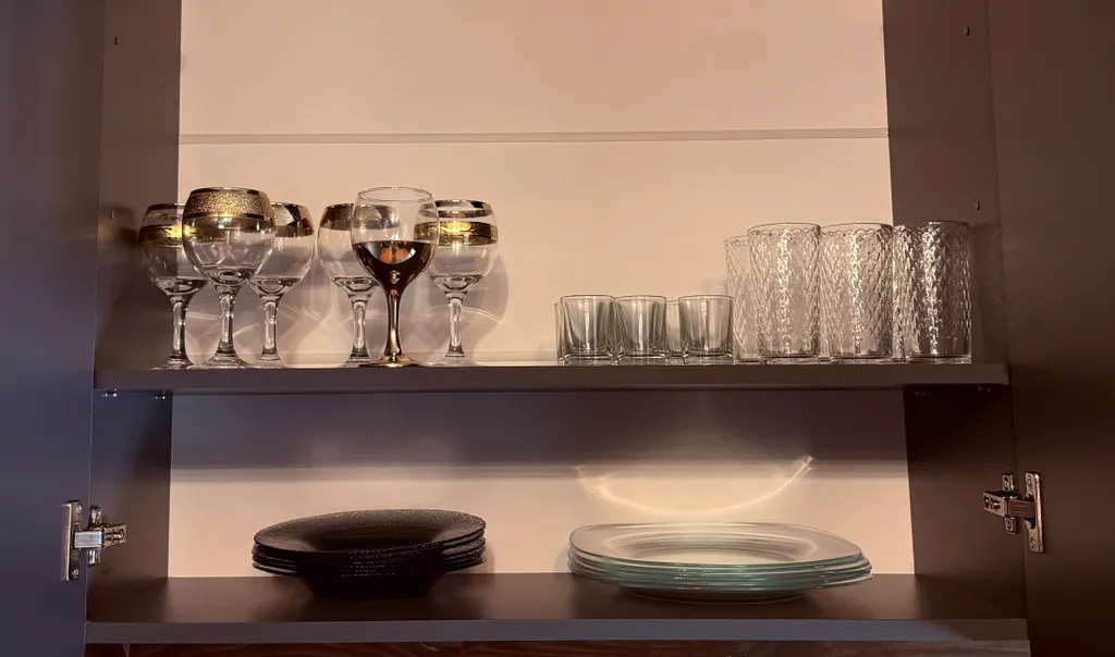 Уютный новый домик в лесу