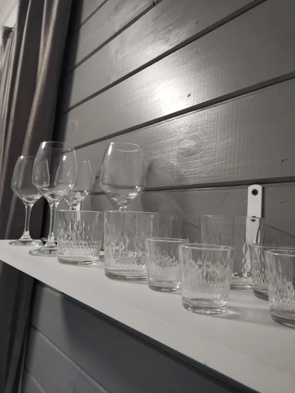 Белоснежный дом у горнолыжного курорта