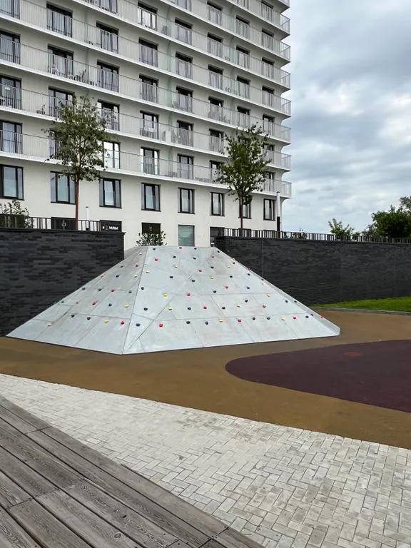 Квартира с видом на реку в самом атмосферном ЖК Новосибирска