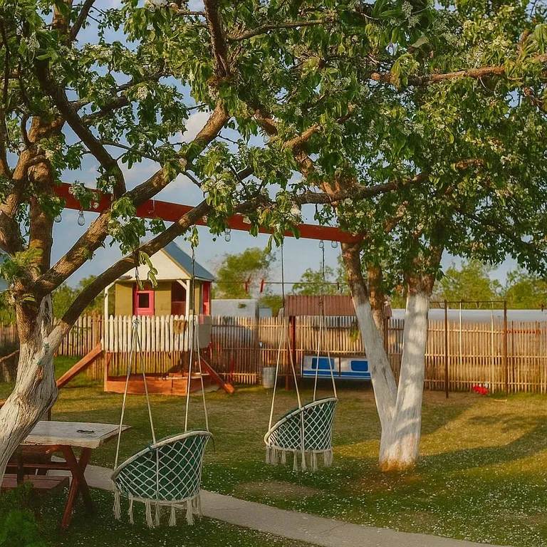 Сказочный домик в деревне