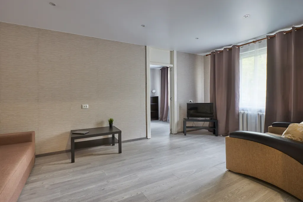 Светлая двушка в тихом центре