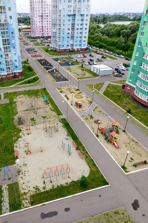 Апартаменты цвета индиго с видом на Суру