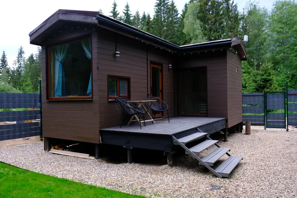 Уютный домик-глемпинг с сауной в лесу