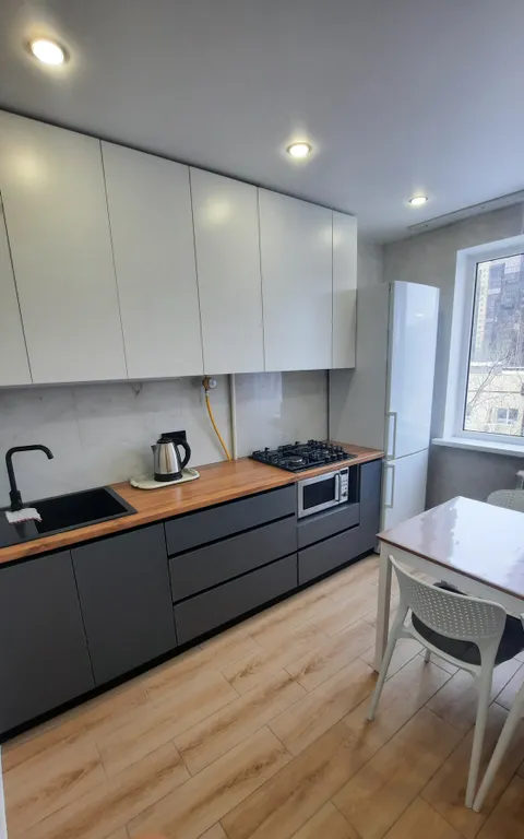 Двухкомнатная квартира у ТРК Волгамолл