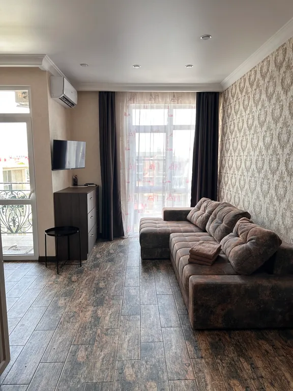 Большая квартира — аренда посуточно в Сириус