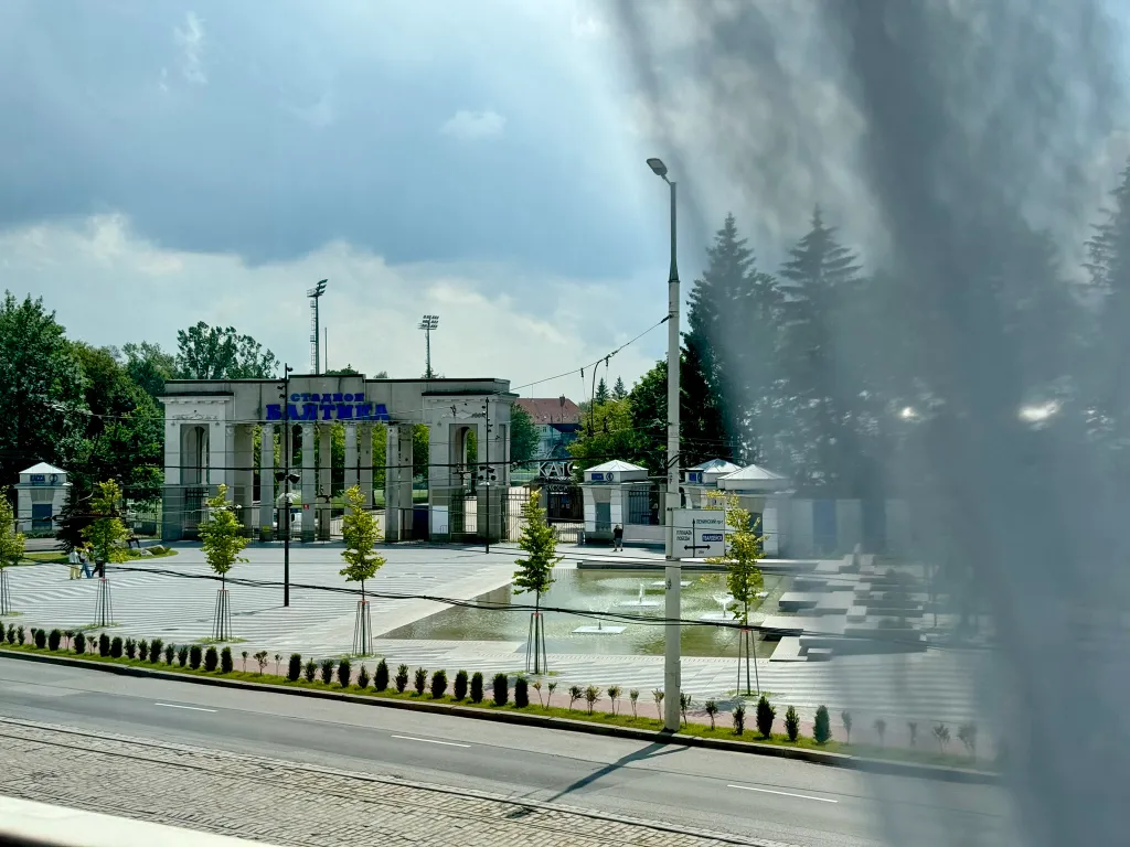Квартира Двухкомнатные апартаменты у зоопарка — Калининград