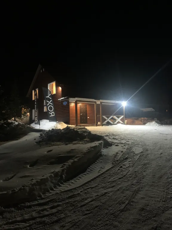 Уютный и просторный коттедж с видом на горнолыжные трассы