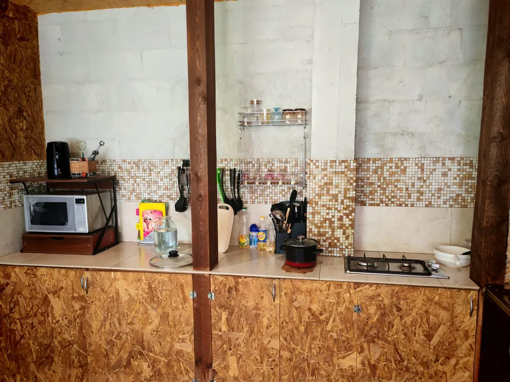 Коттедж Гостевой домик в прибрежной полосе — Пицунда