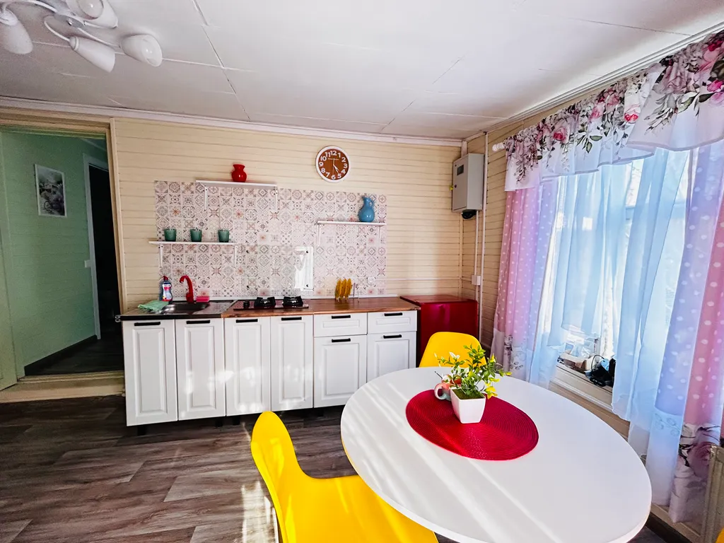 Домик у леса