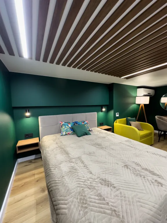 Квартира Стильная двухуровневая квартира с собственной террасой — Геленджик