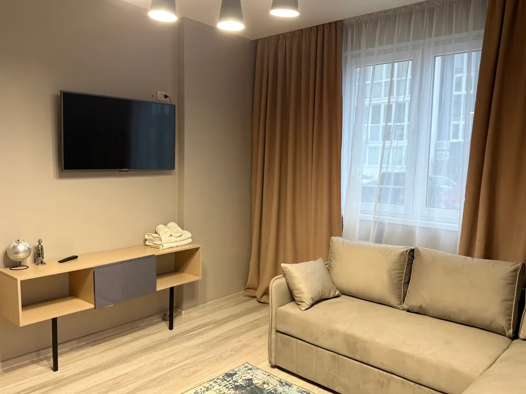 Двушка с евроремонтом и атмосферой загорода