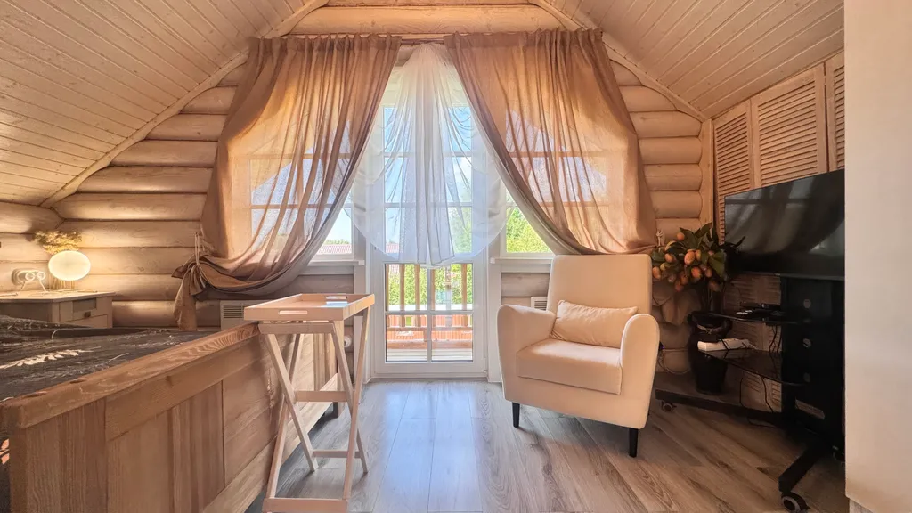 Усадьба у подножия горы Хийденвуори