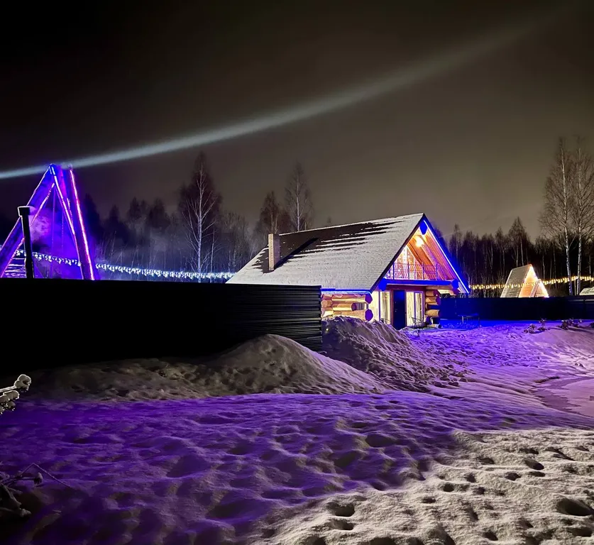 Коттедж Дом из цельного массива с баней — аренда посуточно в Смоленск