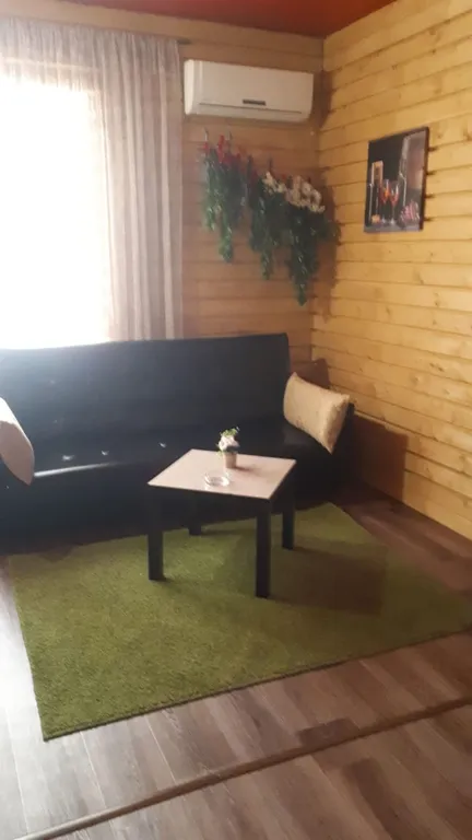 Котедж с баней и бассейном