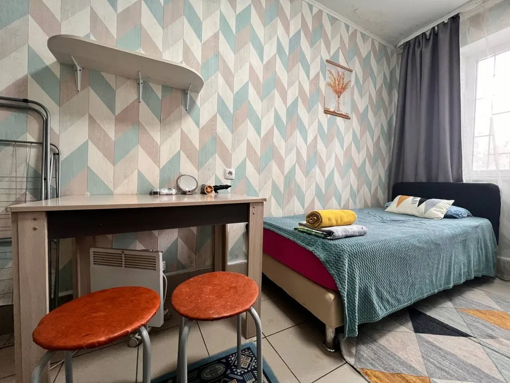 Мини - студия  эконом в центре  города