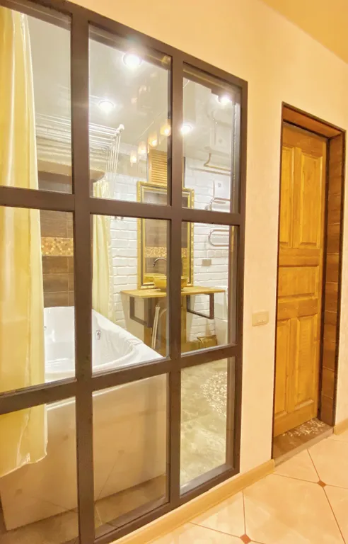 Квартира Апартаменты Апарт-Комфорт в Центре с Эксклюзивной ванной за стеклом — Ярославль