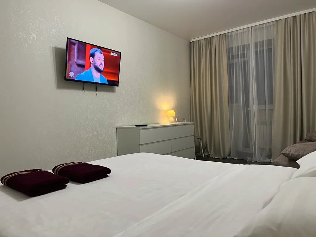 Евро 2-комнатные апартаменты у ТЦ Фестиваль