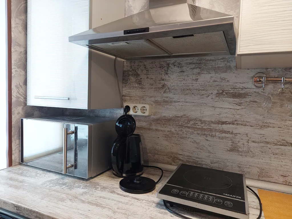 Уютная двухкомнатная недалеко от центра