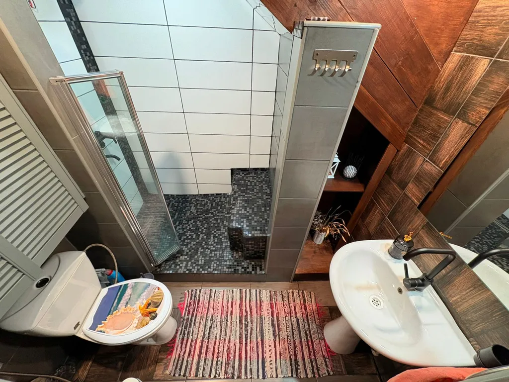 Гостевой дом для отдыха на берегу реки