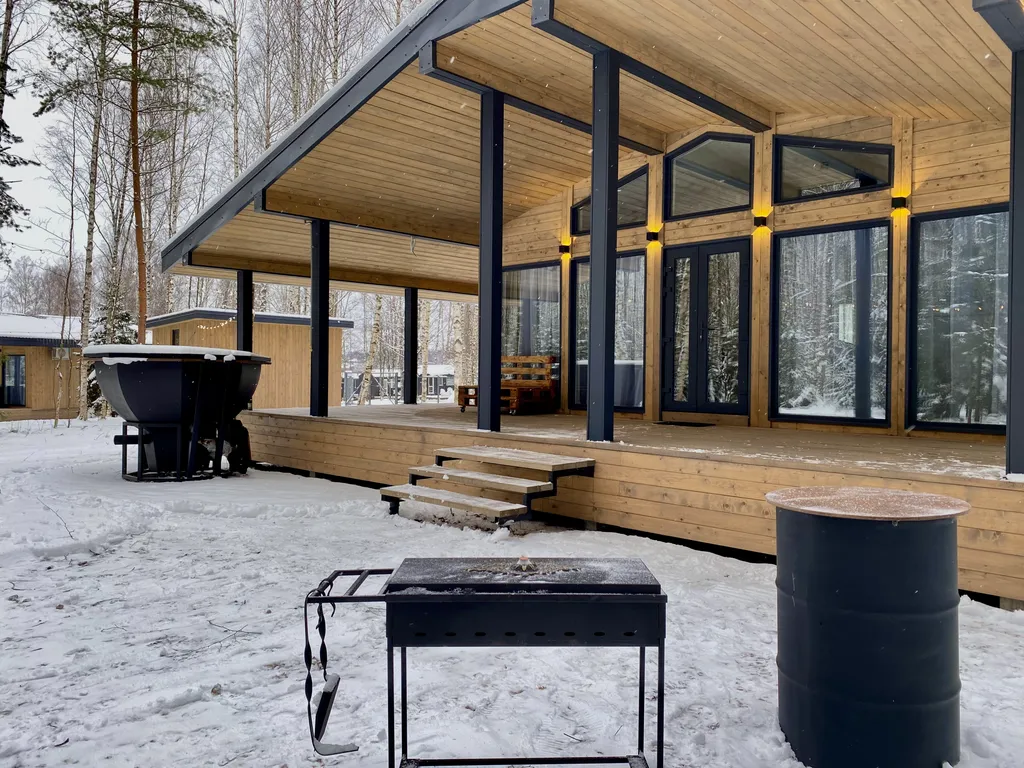 Эко-дом с панорамными окнами #1