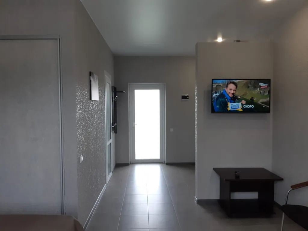 Меблированная комната на берегу Азовского моря