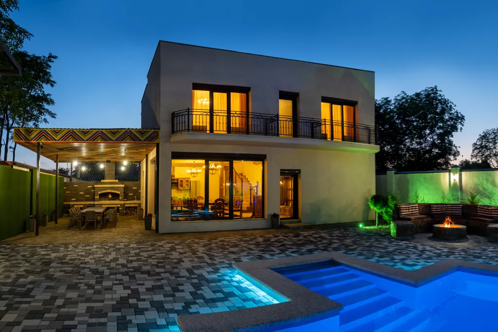 Коттедж, бассейн теплый, баня для семейного отдыха до 8 гостей