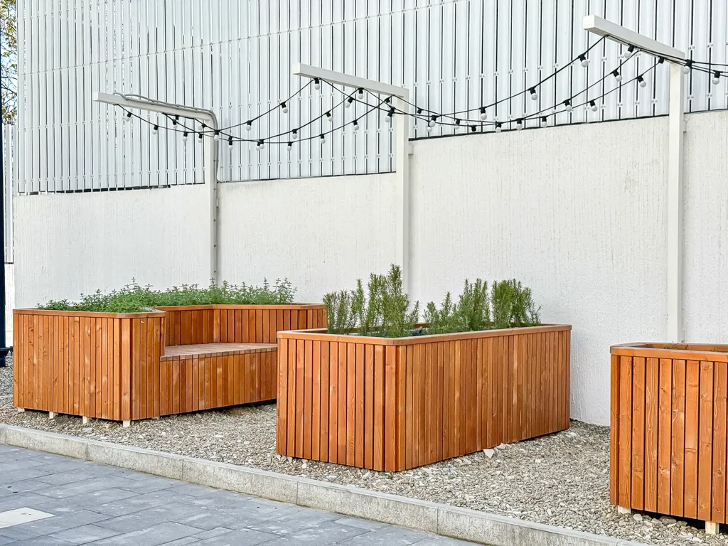 Абсолютно новая просторная евротрешка с двумя лоджиями