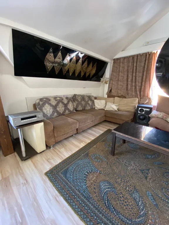 4-комнатный Дом