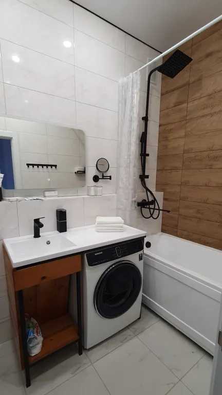 Живите с видом на НОВАТ - 
3 комнатная квартира БельЭтаж