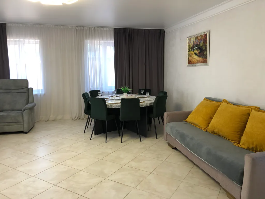 Дом в черте города в тихом дачном обществе