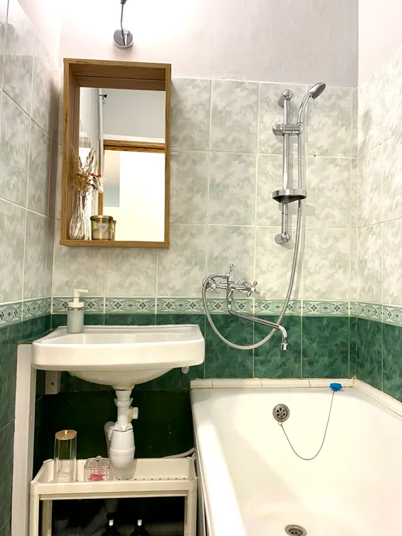 Уютная квартира у Конькобежного центра