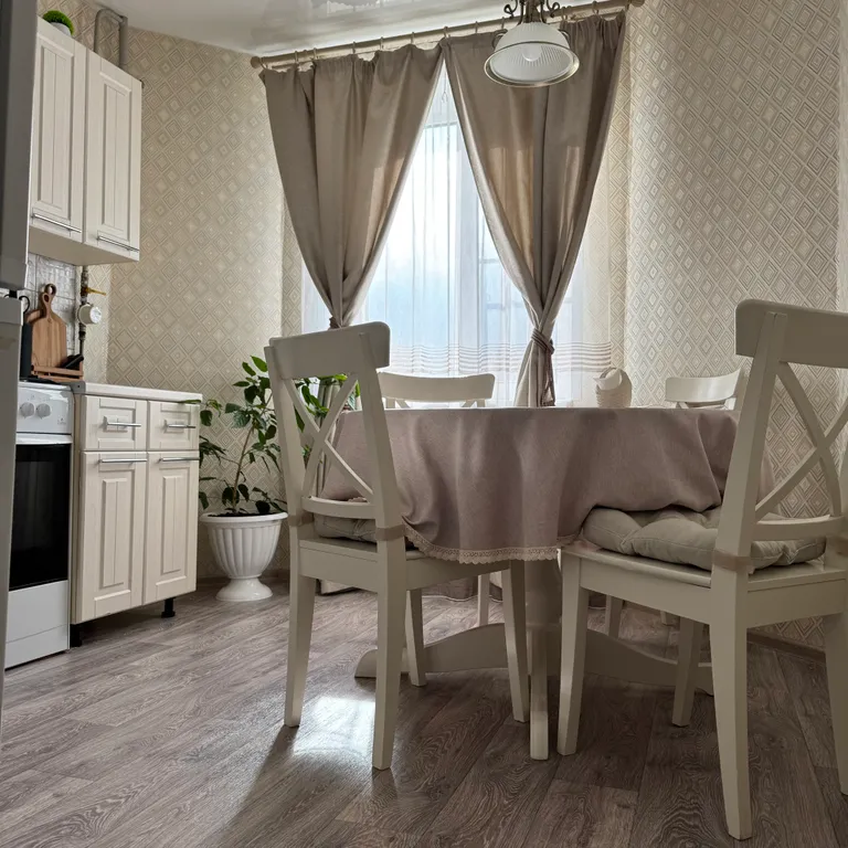 Уютная двухкомнатная квартира в сердце Плеса